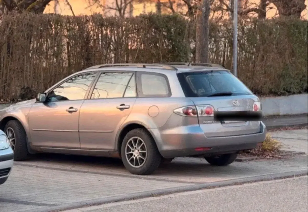 Używany Mazda 6 140 KM (102 kW) 2003 Srebrny Kombi