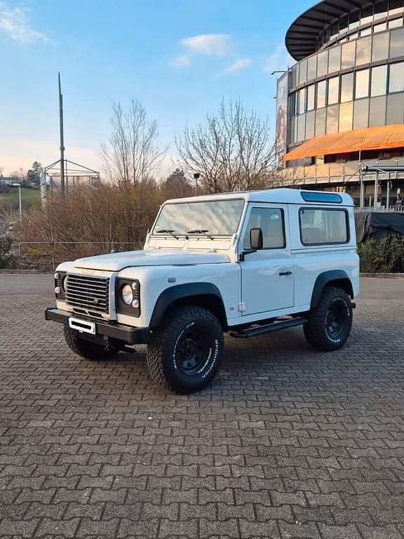 Gebraucht Land Rover Defender 122 PS (89 kW) 2006 Weiß SUV