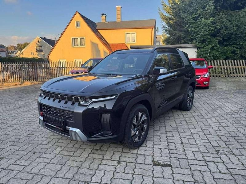Neu KGM Torres 150 PS (110 kW) 2025 Space black metallic SUV