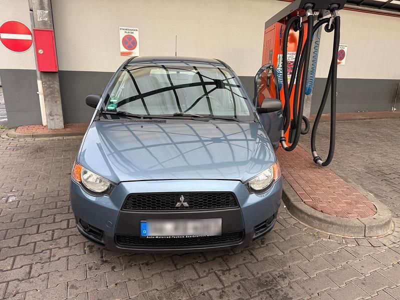 Blau Gebraucht 2010 Mitsubishi Colt Kombi | 2.600 € (Fairer Preis) - Bild 1/4