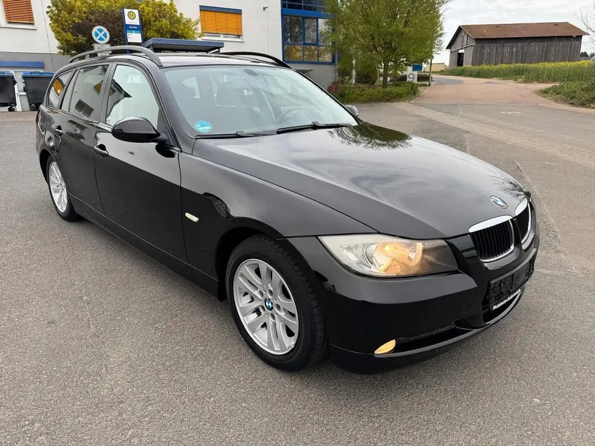 Gebraucht BMW 318 Advantage 143 PS (105 kW) 2007 Schwarz Kombi