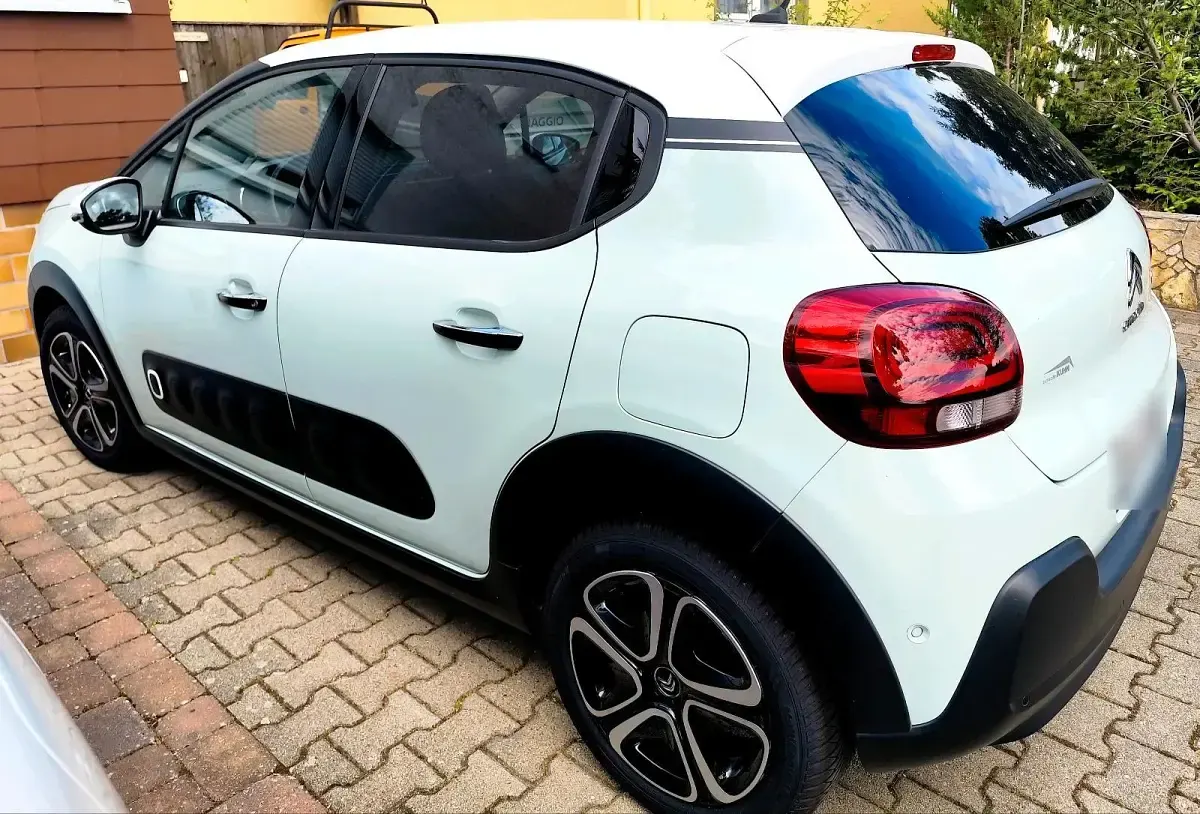 Gebraucht Citroën C3 PureTech 82 PS (60 kW) 2017 Grün Kleinwagen