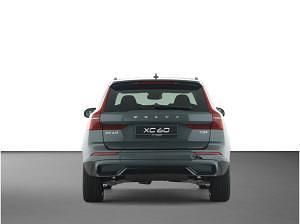 Neu Volvo XC60 Plus 455 PS (334 kW) 2026 Grün (forest lake/ metallic) SUV