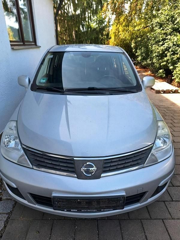 Silber Gebraucht 2007 Nissan Tiida Kleinwagen | 4.530 € - Bild 1/4