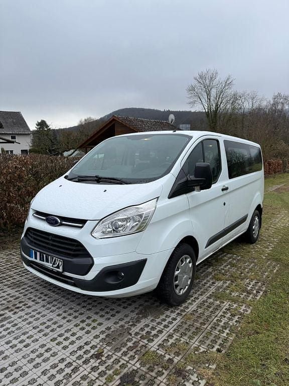 Second-hand Ford Transit Custom 105 CP (77 kW) 2016 Monovolum