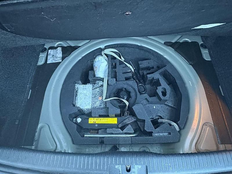 Gebraucht VW Golf IV Trendline 80 PS (58 kW) 2006 Schwarz Limousine