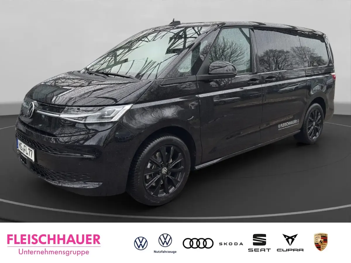 Second-hand VW Multivan Life 150 CP (110 kW) 2026 Monovolum