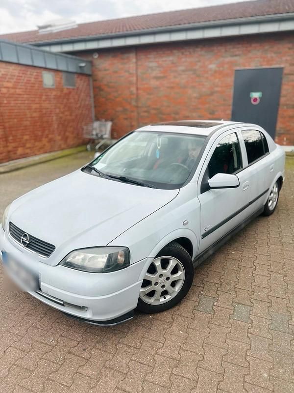 Gebraucht Opel Astra 110 PS (80 kW) 2004 Grau Kleinwagen