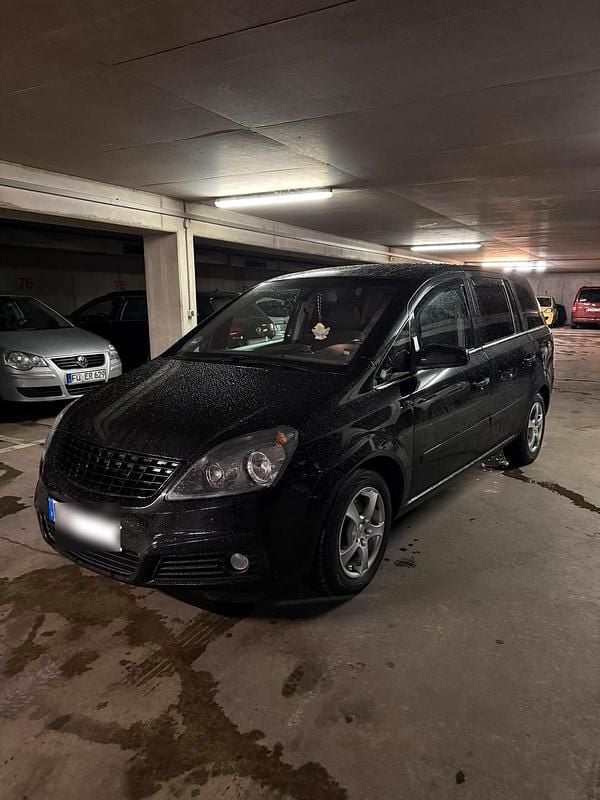 Gebraucht Opel Zafira 140 PS (102 kW) 2005 Schwarz Van / Kleinbus