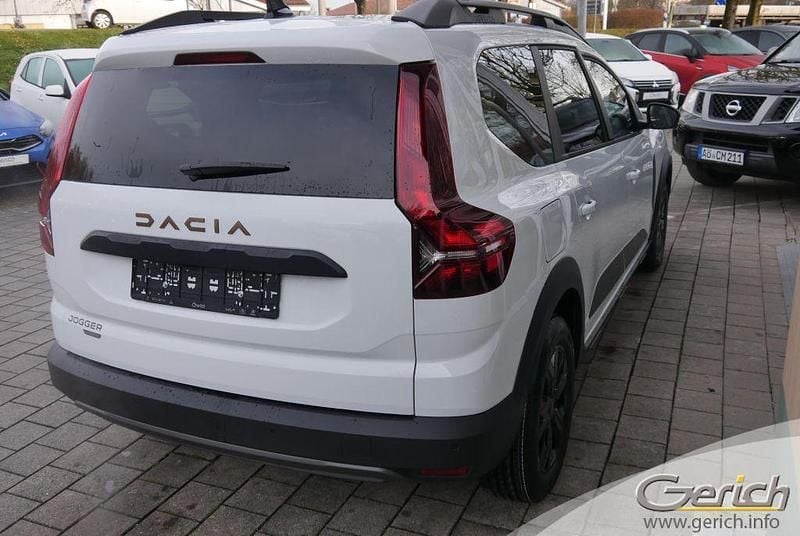 Gebraucht Dacia Jogger Extreme 141 PS (103 kW) 2025 Weiß Van / Kleinbus