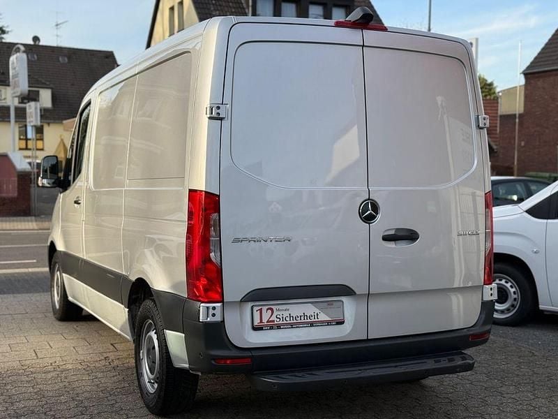 Gebraucht Mercedes Sprinter 114 PS (83 kW) 2019 Iridiumsilber Van