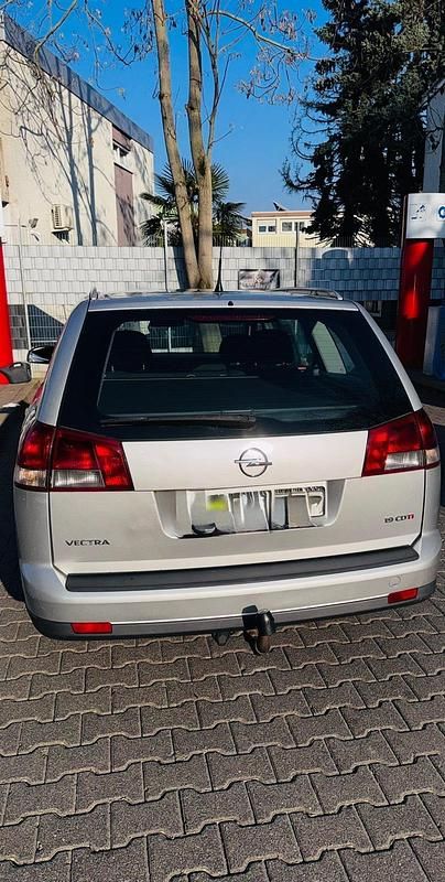 Gebraucht Opel Vectra 2005 Silber Kombi