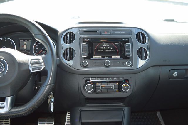 Gebraucht VW Tiguan Sport 140 PS (102 kW) 2012 Weiß metallic SUV