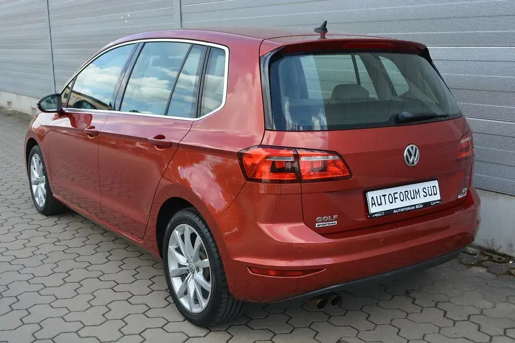 Gebraucht VW Golf Sportsvan Highline 125 PS (91 kW) 2015 Rot Van / Kleinbus