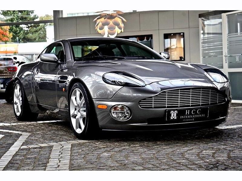 Gebraucht Aston Martin Vanquish 469 PS (344 kW) 2004 Thungsten (metallic) Coupé