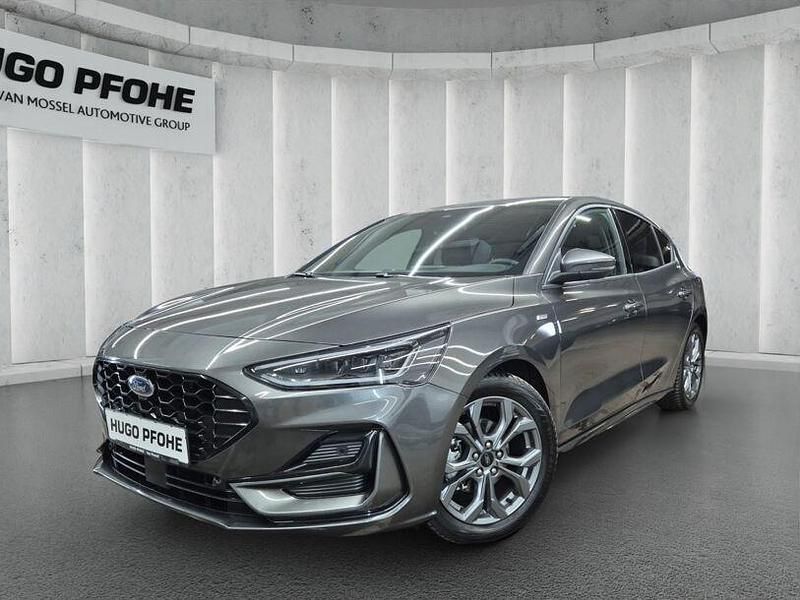 Gebraucht Ford Focus ST-Line X 155 PS (114 kW) 2024 Magnetic metallic Limousine