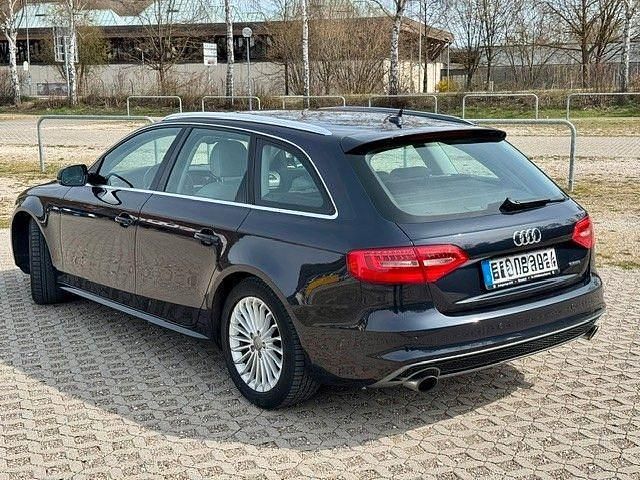 Gebraucht Audi A4 S-Line 170 PS (125 kW) 2014 Blau Kombi