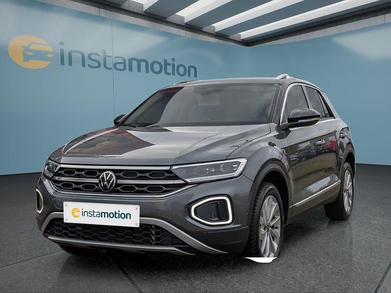 Grau Gebraucht 2024 VW T-Roc SUV | 31.799 € (Fairer Preis) - Bild 1/4