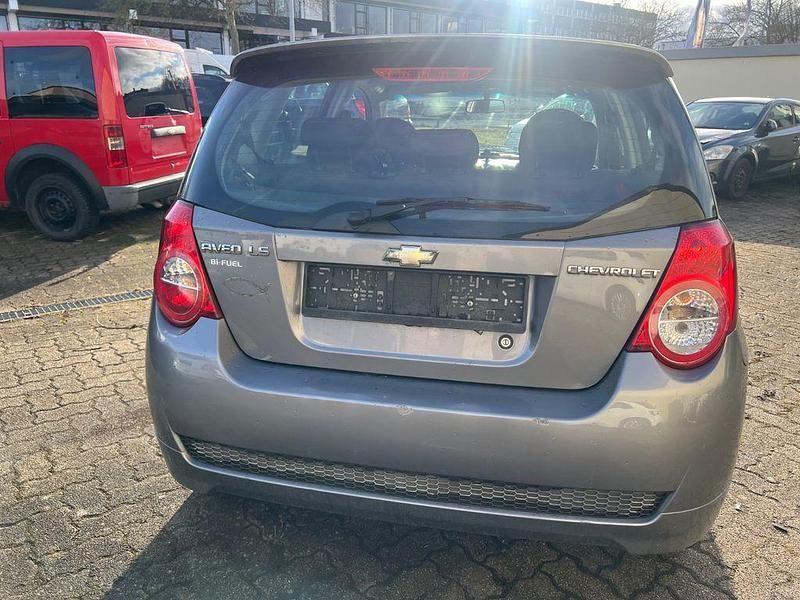 Gebraucht Chevrolet Aveo LS 84 PS (61 kW) 2010 Grau Kleinwagen