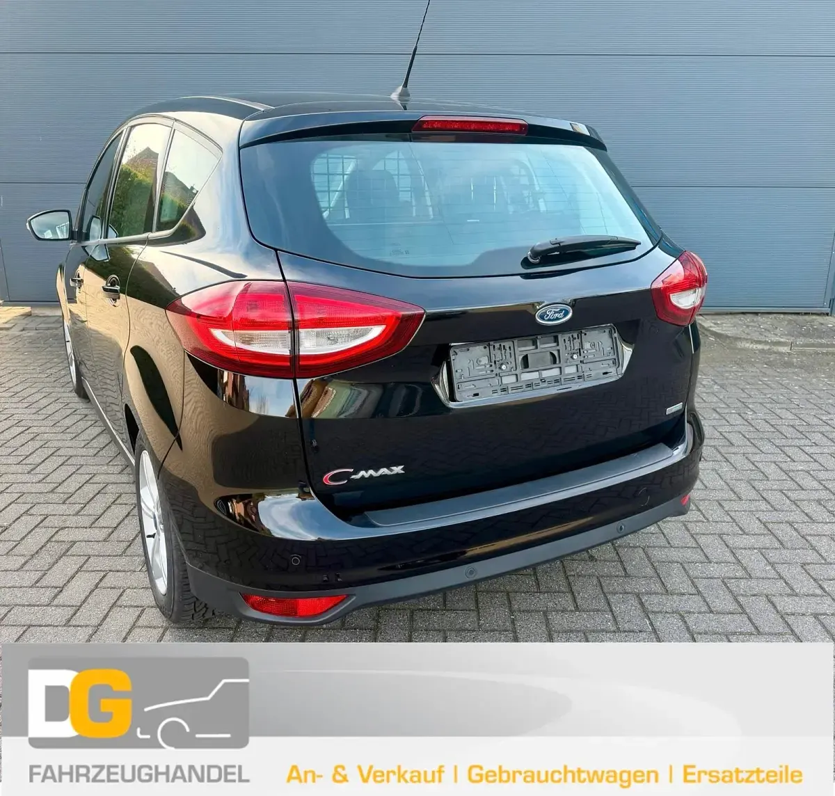 Gebraucht Ford C-MAX Business Edition 125 PS (91 kW) 2016 Schwarz Van / Kleinbus