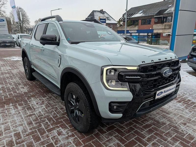 Neu Ford Ranger 281 PS (206 kW) 2026 Grau Pickup