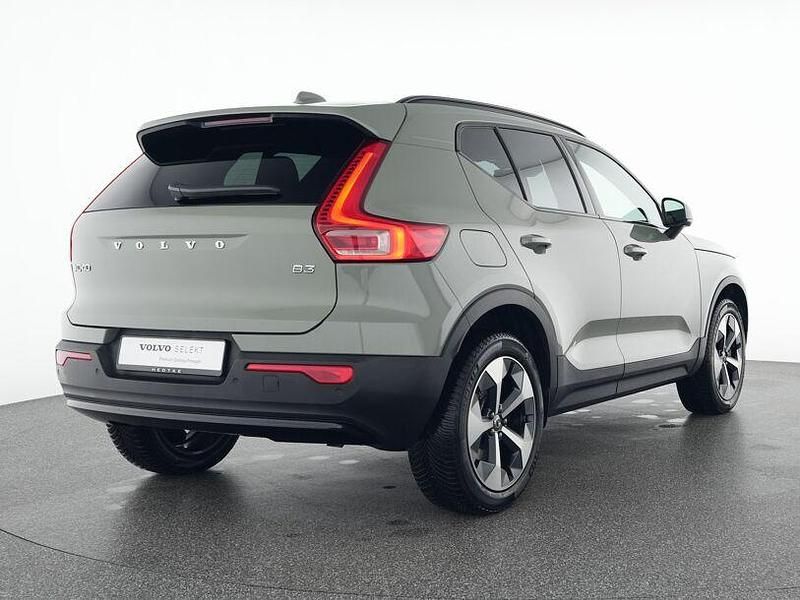 Gebraucht Volvo XC40 Plus 163 PS (119 kW) 2024 Grün SUV