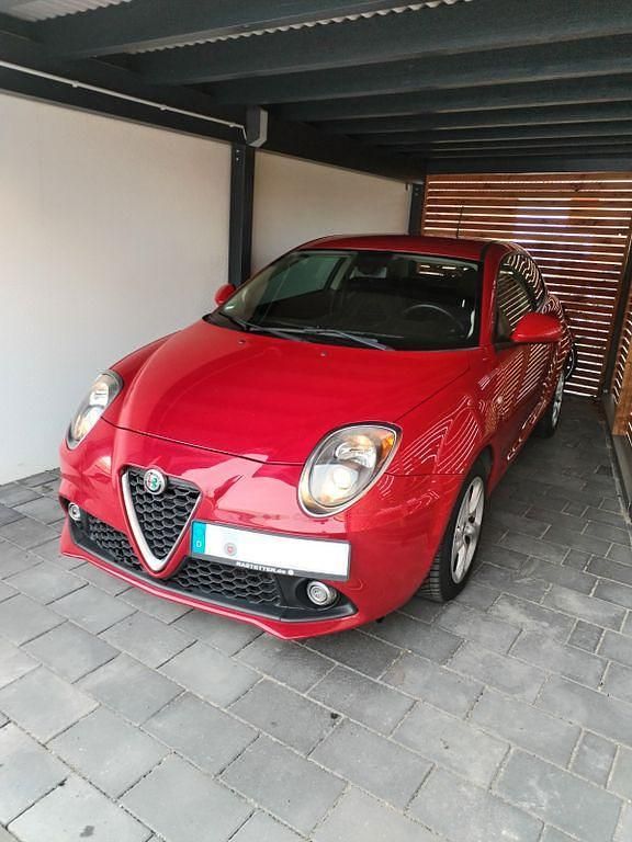 Gebraucht Alfa Romeo MiTo 95 PS (69 kW) 2016 Rot Kleinwagen