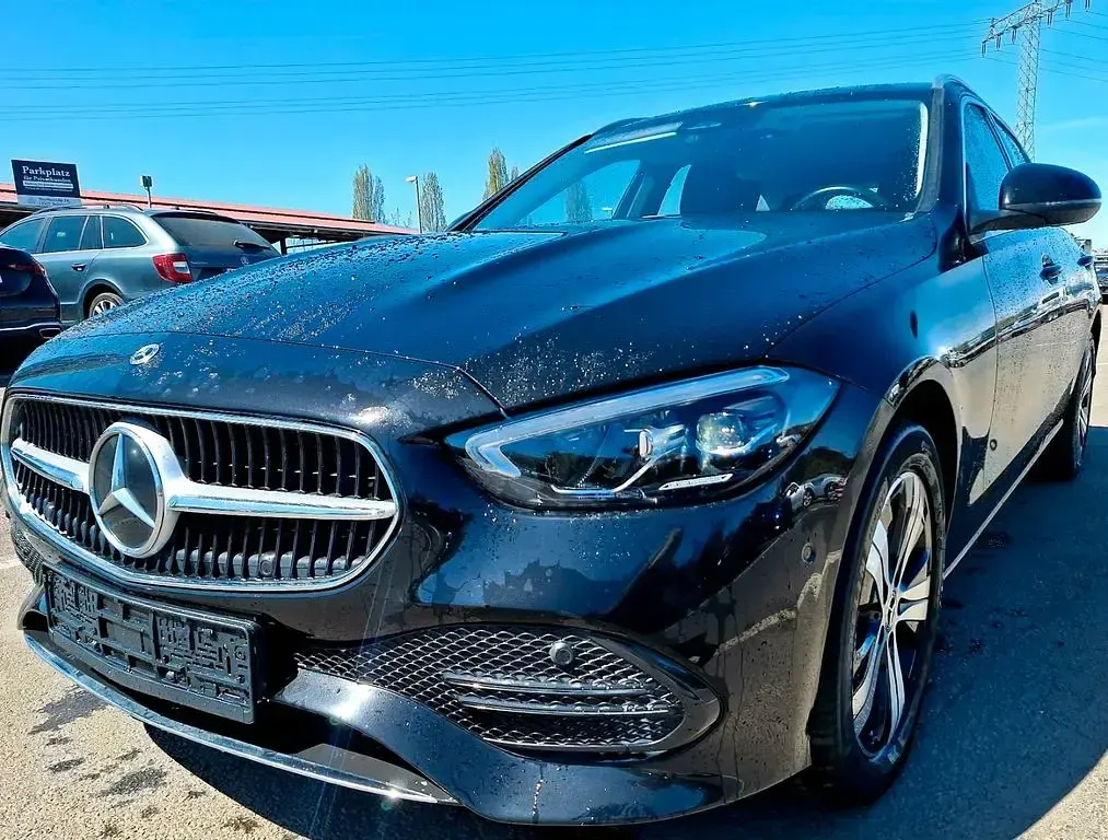 Gebraucht Mercedes C300e 313 PS (230 kW) 2022 Schwarz Limousine