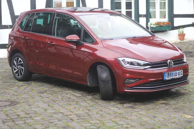 Rot Gebraucht 2018 VW Golf VII Join Kombi | 17.900 € (Fairer Preis) - Bild 1/4