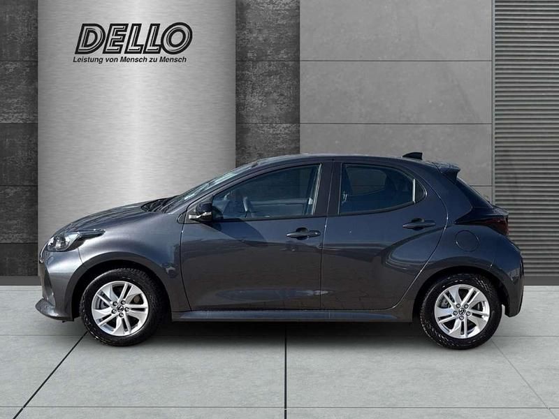 Gebraucht Mazda 2 Center-Line 92 PS (67 kW) 2025 Lead grey met Kleinwagen