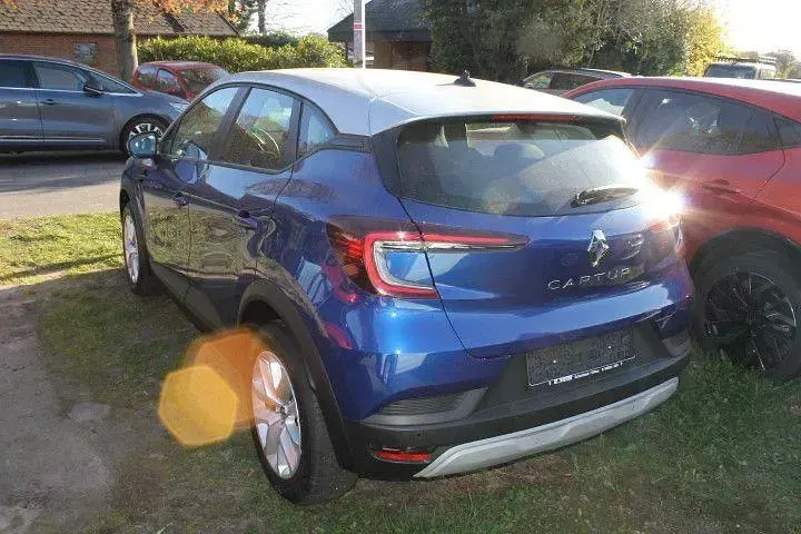 Gebraucht Renault Captur Equilibre 91 PS (66 kW) 2023 Blau SUV