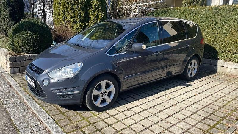 Gebraucht Ford S-MAX S 160 PS (117 kW) 2012 Grau Van / Kleinbus