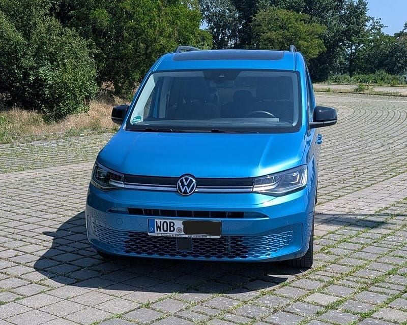 Blau Gebraucht 2021 VW Caddy Life Van / Kleinbus | 29.300 € (Guter Preis) - Bild 1/4