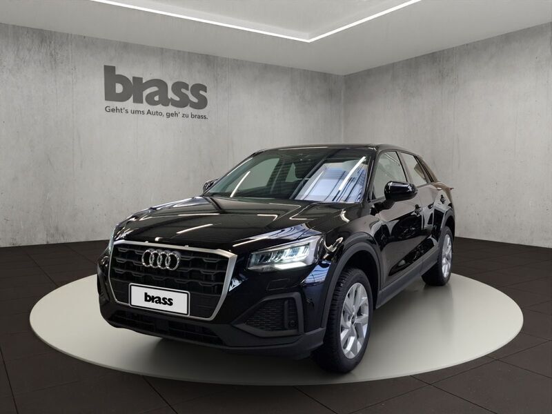Brillantschwarz Neu 2025 Audi Q2 Comfort SUV | 41.845 € (Etwas zu teuer) - Bild 1/4