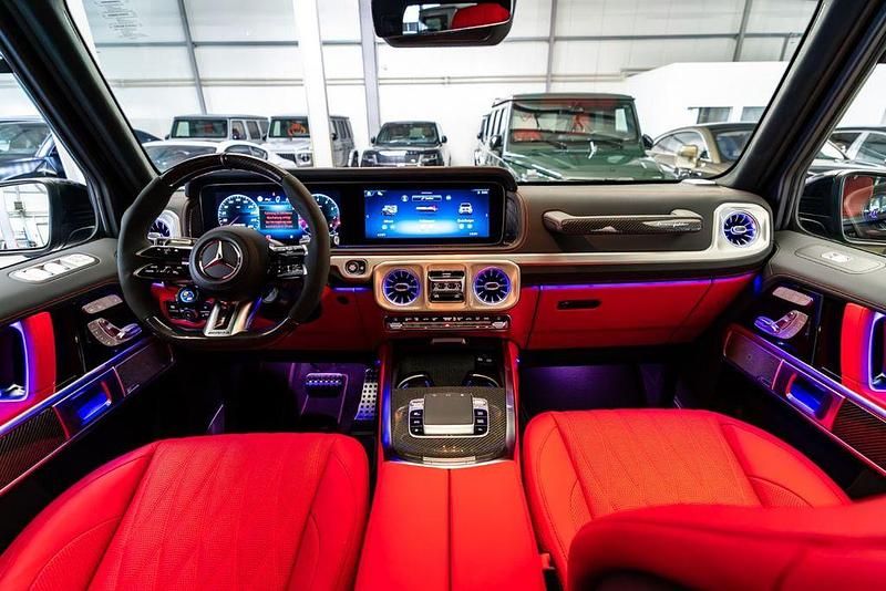 Neu Mercedes G63 AMG AMG 585 PS (430 kW) 2026 Obsidianschwarz metallic SUV