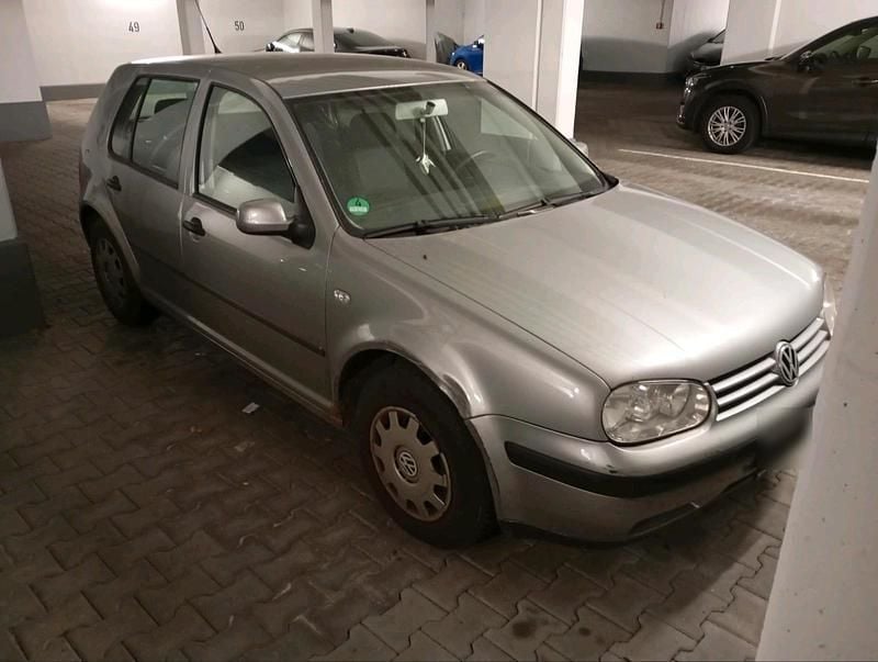 Gebraucht VW Golf IV 75 PS (55 kW) 2003 Silber Kleinwagen