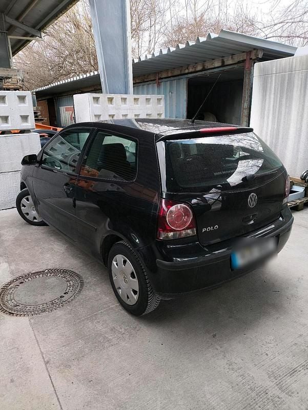 Gebraucht VW Polo 56 PS (41 kW) 2005 Schwarz Kleinwagen
