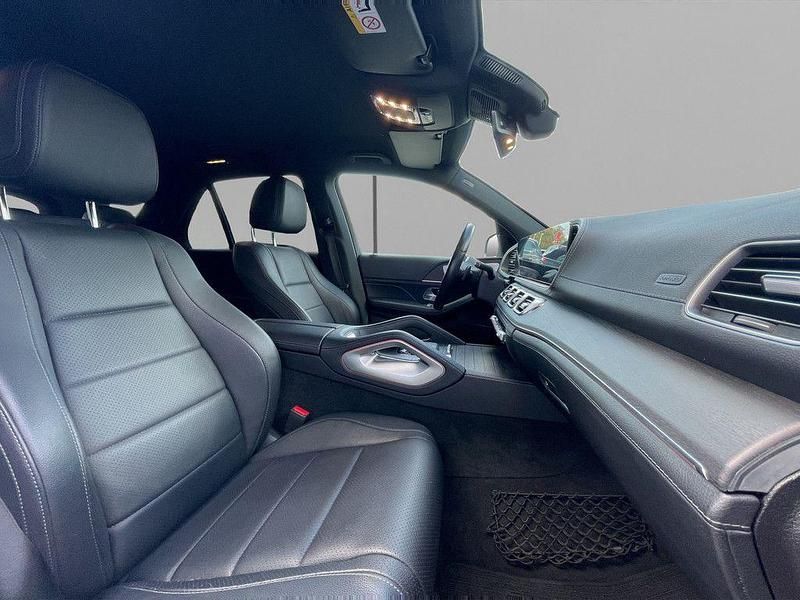 Gebraucht Mercedes GLE300 245 PS (180 kW) 2019 Silber SUV