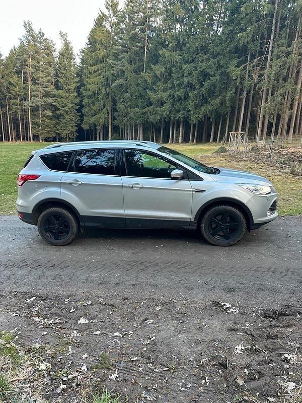 Gebraucht Ford Kuga 140 PS (102 kW) 2013 Silber SUV