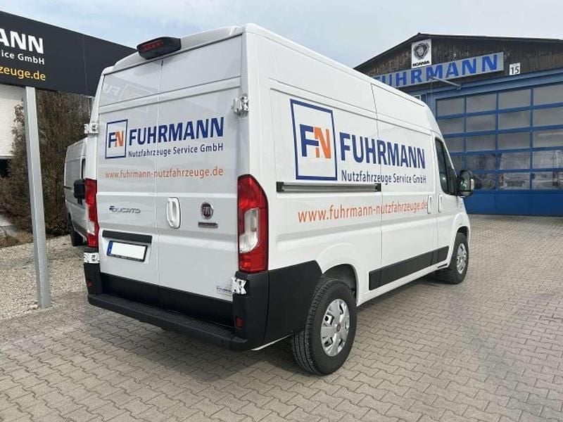 Gebraucht Fiat Ducato 89 kW (122 PS) 2021 Weiß Van