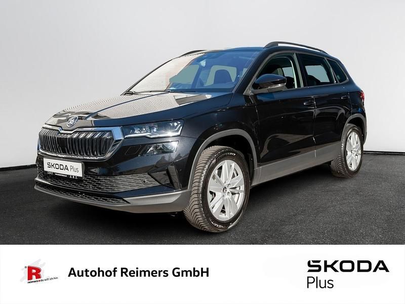 Blackmagic perleffekt Gebraucht 2024 Skoda Karoq Selection SUV | 35.990 € (Fairer Preis) - Bild 1/4