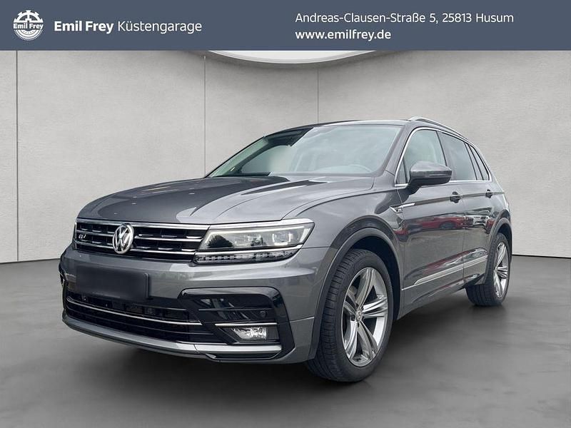 Grau Gebraucht 2020 VW Tiguan Highline SUV | 28.990 € (Etwas zu teuer) - Bild 1/4