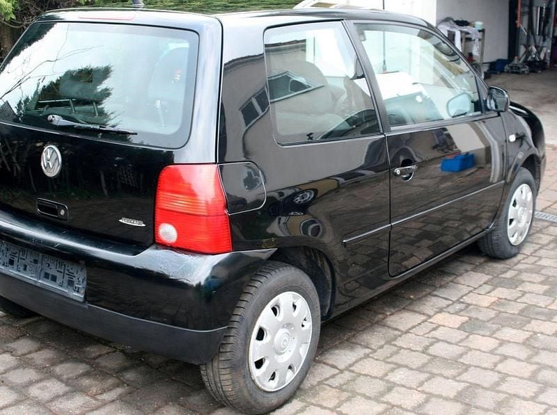 Gebraucht VW Lupo Basis 50 PS (36 kW) 2004 Schwarz Kleinwagen