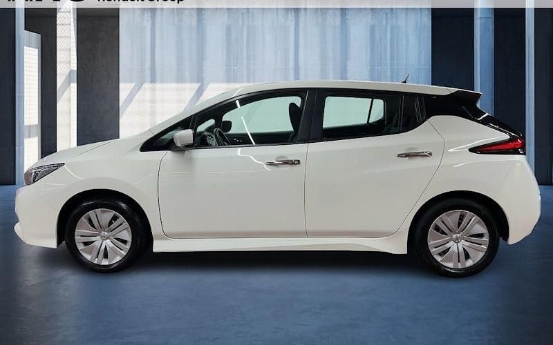 Gebraucht Nissan Leaf Basis 110 kW (150 PS) 2021 Weiß Kleinwagen