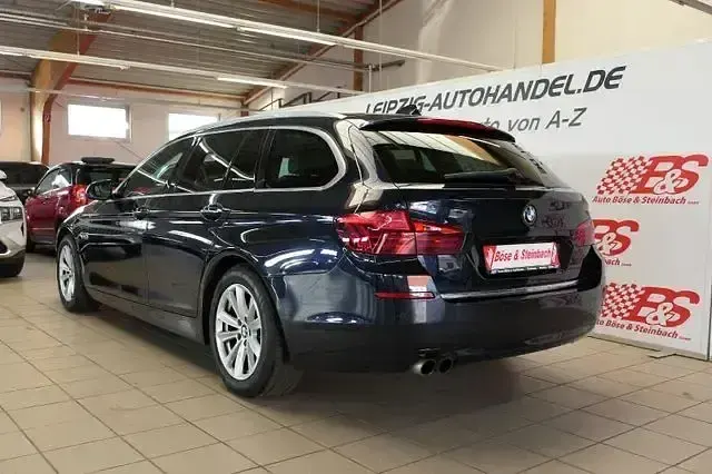 Gebraucht BMW 520 Luxury Line 190 PS (139 kW) 2017 Blau Kombi