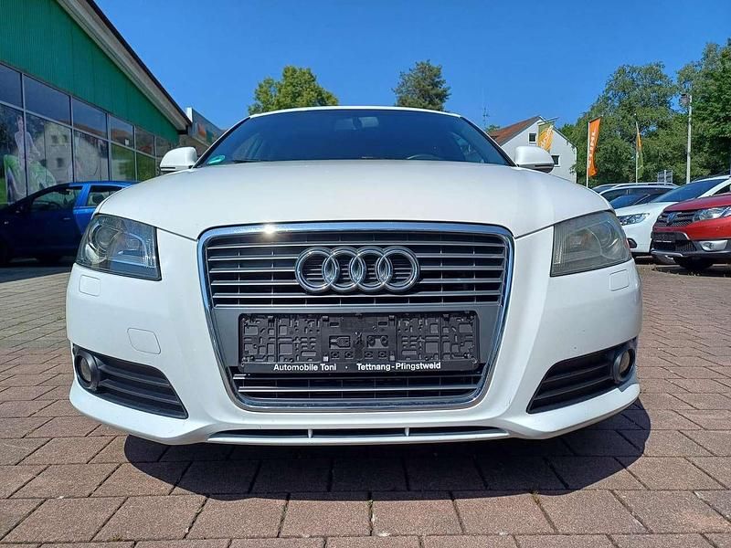 Gebraucht Audi A3 S-Line 140 PS (102 kW) 2010 Ibisweiß Kleinwagen