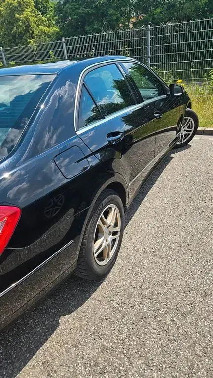 Gebraucht Mercedes E350 Elegance 292 PS (214 kW) 2009 Schwarz Limousine