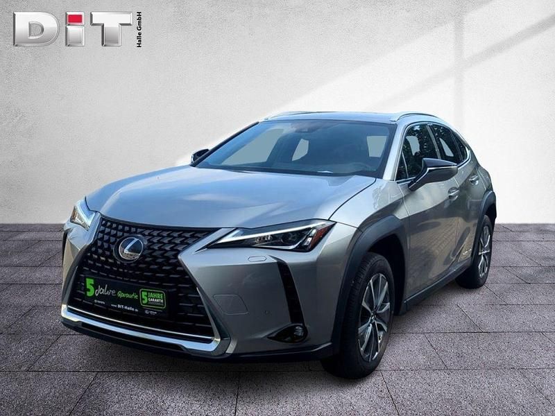 Gebraucht Lexus UX 300e 150 kW (204 PS) 2021 Titaniumsilber SUV