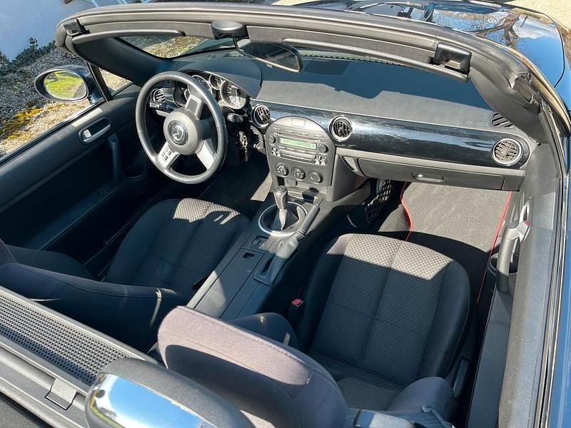 Gebraucht Mazda MX5 126 PS (92 kW) 2006 Grün Cabrio