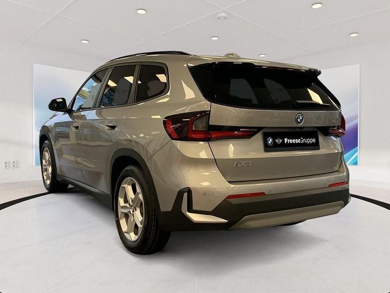 Używany BMW iX1 Performance 230 kW (313 KM) 2023 Szary SUV